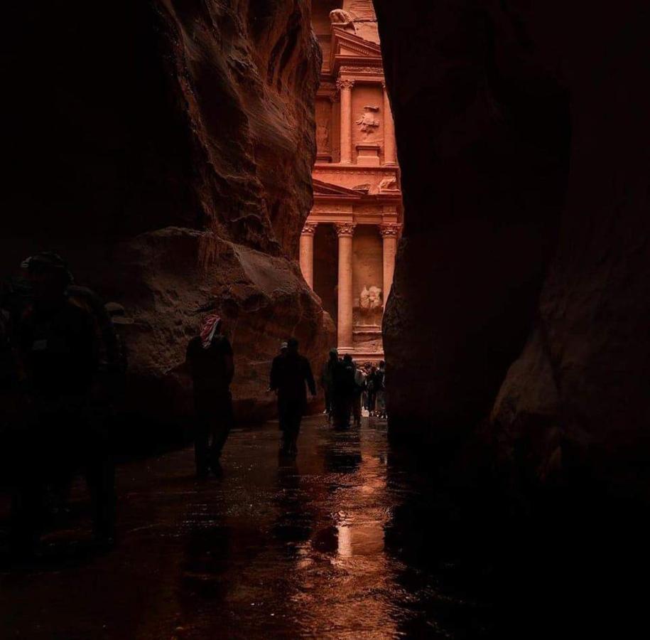 Petra Pillars Hostel Wadi Musa Eksteriør bilde